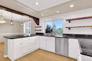 5622 E Weaver Cir, Centennial, CO 80111 - Photo 9