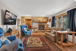 915 N Bluff Dr, Franktown, CO 80116 - Photo 27