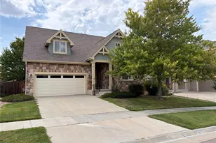 5553 S Biloxi Way, Aurora, CO 80016 - Photo 1