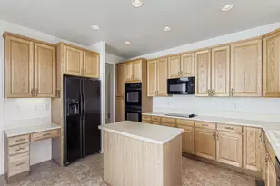 5418 Shetland Ct, Highlands Ranch, CO 80130 - Photo 5