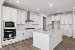 25131 E Evans Dr, Aurora, CO 80018 - Photo 9