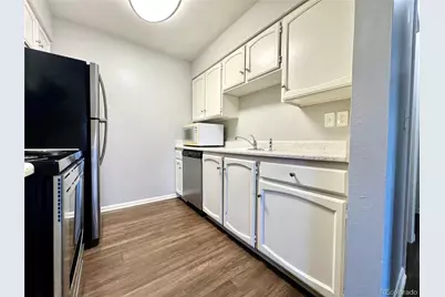 14437 E 1st Drive #B10, Aurora, CO 80011 - Photo 7