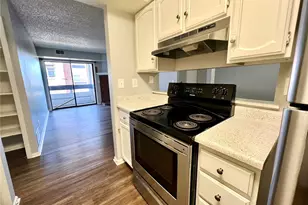 14437 E 1st Dr, Aurora, CO 80011 - Photo 9