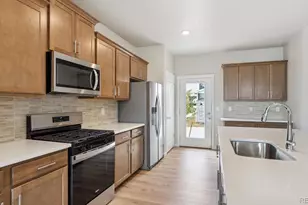 343 N Bersshine St, Watkins, CO 80137 - Photo 5