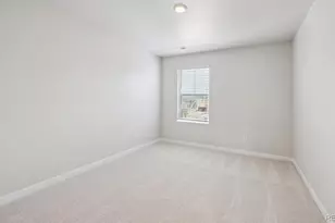 343 N Bersshine St, Watkins, CO 80137 - Photo 11