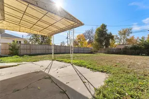 1665 Lima St, Aurora, CO 80010 - Photo 27