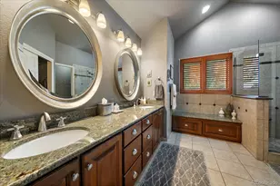5852 S Danube Cir, Aurora, CO 80015 - Photo 21