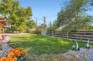 6910 W Floyd Ave, Lakewood, CO 80227 - Photo 39