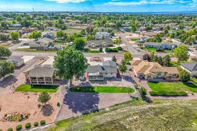 293 W Hahns Peak Avenue, Pueblo West, CO 81007 - Photo 35