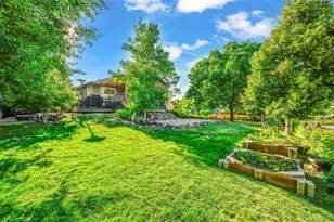 3298 E Phillips Dr, Centennial, CO 80122 - Photo 25