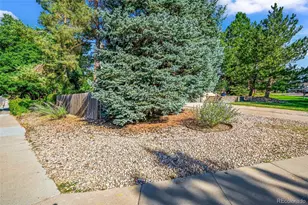 3298 E Phillips Dr, Centennial, CO 80122 - Photo 45