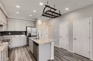 16214 E 47th Dr, Denver, CO 80239 - Photo 11
