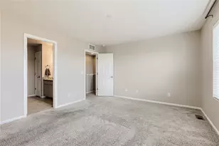16214 E 47th Dr, Denver, CO 80239 - Photo 17