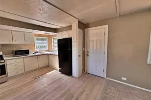 220 Mount View Ln, Colorado Springs, CO 80907 - Photo 5