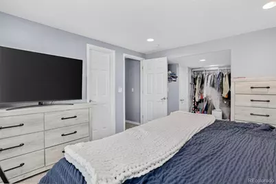 19824 E Stanford Drive, Centennial, CO 80015 - Photo 29