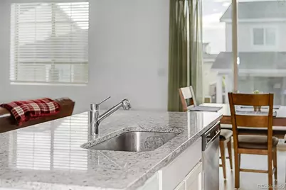 121 S Vandriver Way, Aurora, CO 80018 - Photo 23