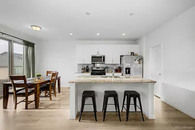 121 S Vandriver Way, Aurora, CO 80018 - Photo 19