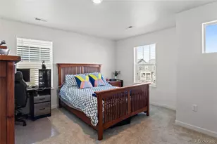 27436 E Byers Pl, Aurora, CO 80018 - Photo 23