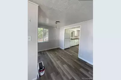 832 Elmira Street, Aurora, CO 80010 - Photo 5