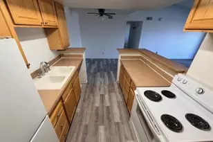 904 S Walden Way, Aurora, CO 80017 - Photo 9