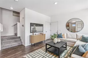 1358 S Chester St, Denver, CO 80247 - Photo 5