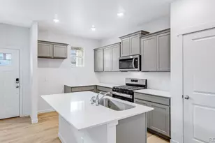 1358 S Chester St, Denver, CO 80247 - Photo 19