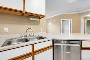 19019 E Warren Dr, Aurora, CO 80013 - Photo 7