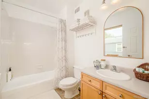 2849 Syracuse Ct, Denver, CO 80238 - Photo 9