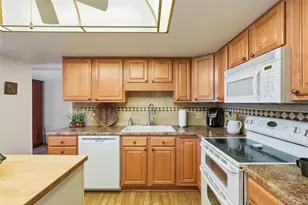 14102 E Linvale Pl, Aurora, CO 80014 - Photo 3