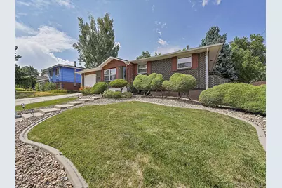 6769 W 70th Avenue, Arvada, CO 80003 - Photo 3