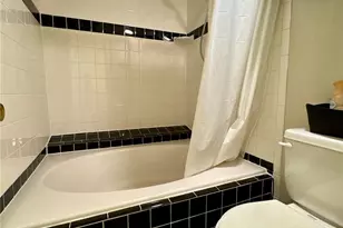 10785 W 63rd Pl, Arvada, CO 80004 - Photo 9