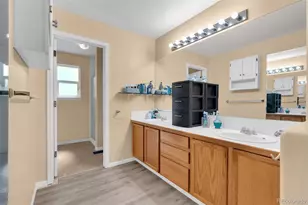 4860 Crown Blvd, Denver, CO 80239 - Photo 39