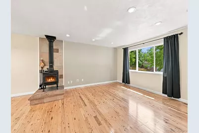 1524 Chapman Lane, Longmont, CO 80501 - Photo 5