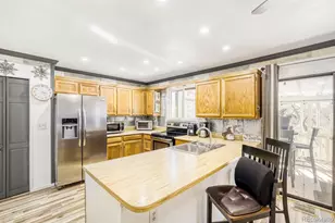 10715 Clermont St, Thornton, CO 80233 - Photo 7