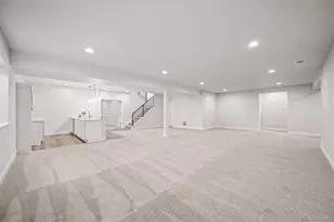 7051 S White Crow Wy, Aurora, CO 80016 - Photo 37