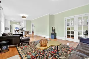 2065 Holly St, Denver, CO 80207 - Photo 7