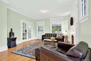 2065 Holly St, Denver, CO 80207 - Photo 9