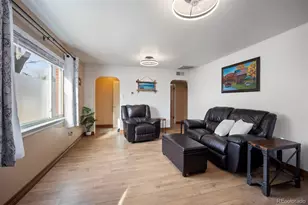 8930 Hickory Pl, Thornton, CO 80229 - Photo 5