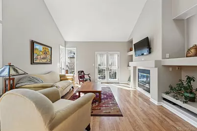 2252 S Yosemite Circle, Denver, CO 80231 - Photo 5