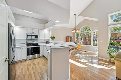 2252 S Yosemite Circle, Denver, CO 80231 - Photo 9