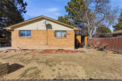 12234 E Berkeley Place, Denver, CO 80239 - Photo 31