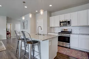 6612 N Ceylon St, Denver, CO 80249 - Photo 7