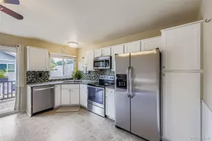 745 Stowe St, Highlands Ranch, CO 80126 - Photo 5