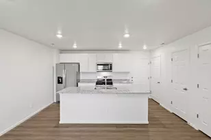 6535 N Nepal St, Aurora, CO 80019 - Photo 3