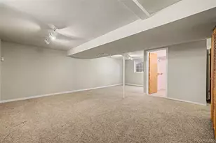888 S Owens Ct, Lakewood, CO 80226 - Photo 23