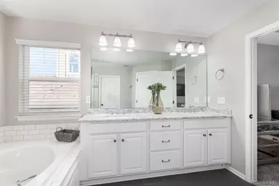 23910 E Ontario Place, Aurora, CO 80016 - Photo 25
