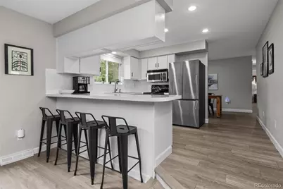 7596 E Davies Court, Centennial, CO 80112 - Photo 9