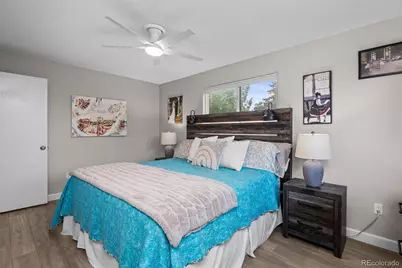 7596 E Davies Court, Centennial, CO 80112 - Photo 15