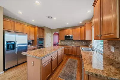 24765 E Crestline Place, Aurora, CO 80016 - Photo 9