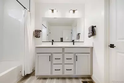 5764 N Jericho Way, Aurora, CO 80019 - Photo 19